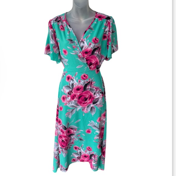 Wrap around floral dress size medium colorful warm weather vibe - Picture 2 of 8